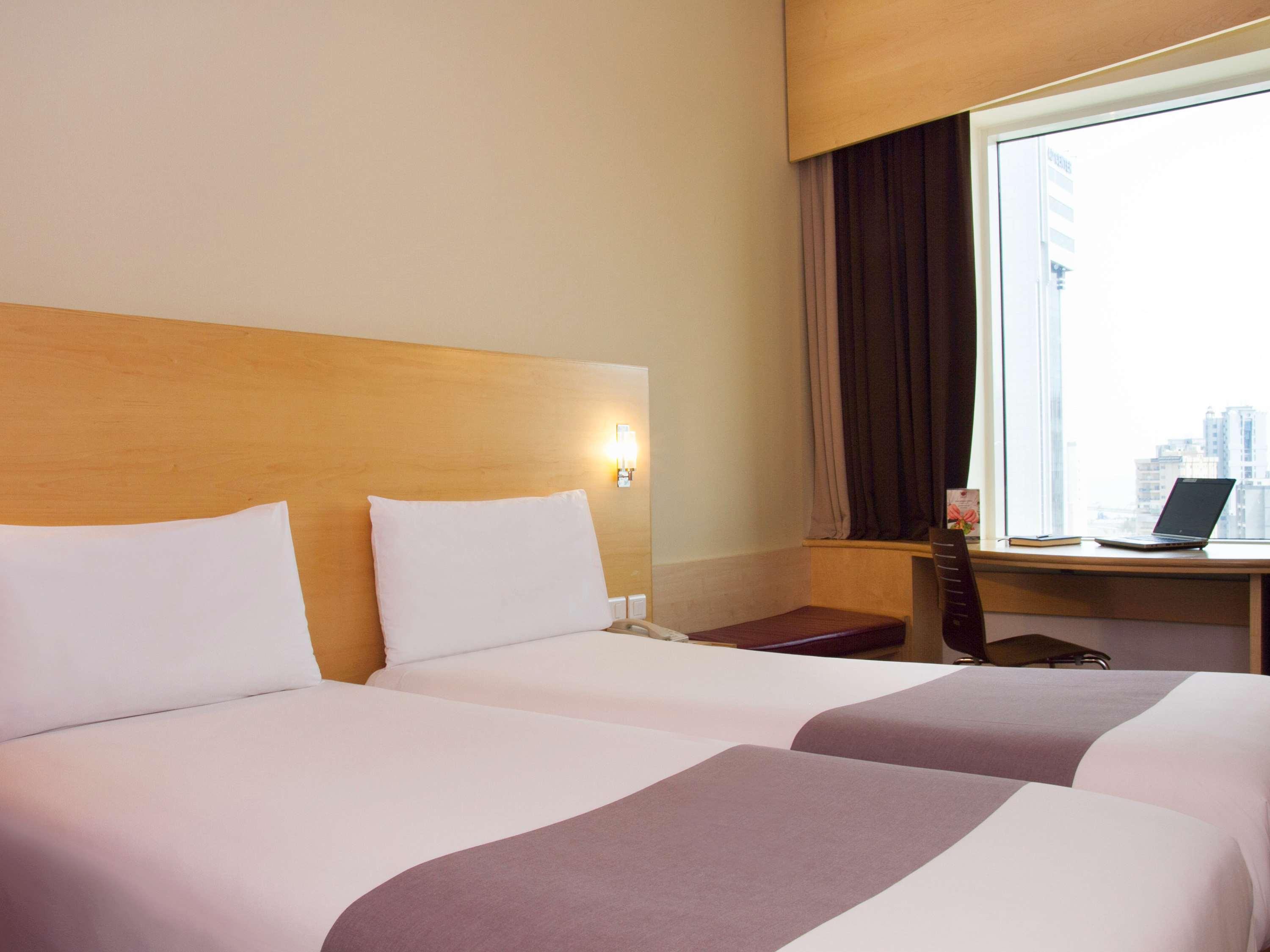 Hotel Ibis Sharq Kuwait City Exterior foto