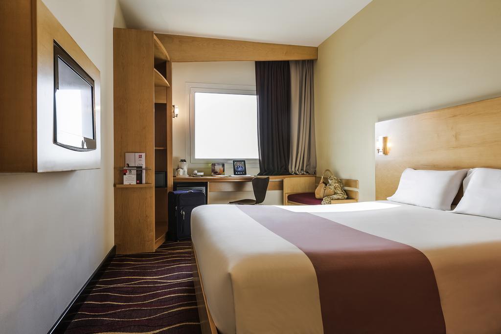 Hotel Ibis Sharq Kuwait City Exterior foto